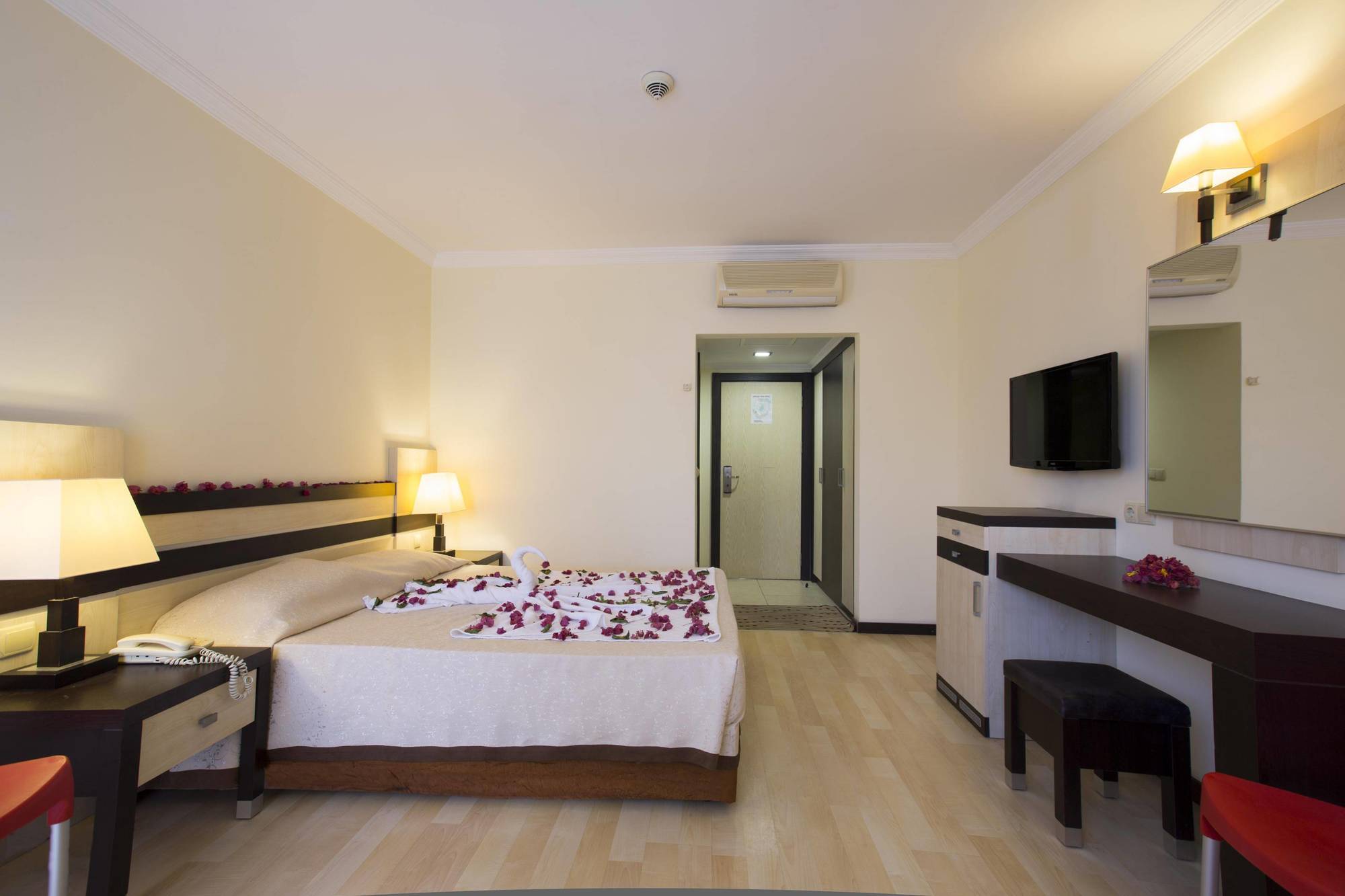 Orfeus Park Hotel Colakli Exterior photo